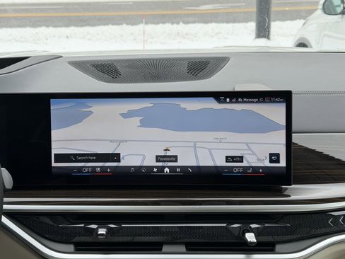 Used 2024 BMW X7 xDrive40i w/ Executive Package image 20