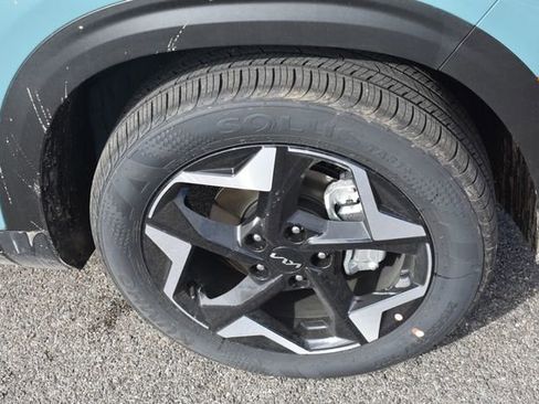 New 2026 Kia Seltos EX FWD image 12