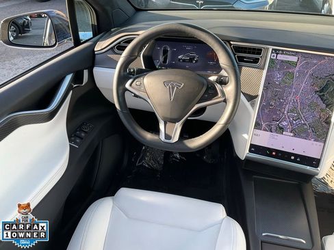 Used 2017 Tesla Model X 100D image 37