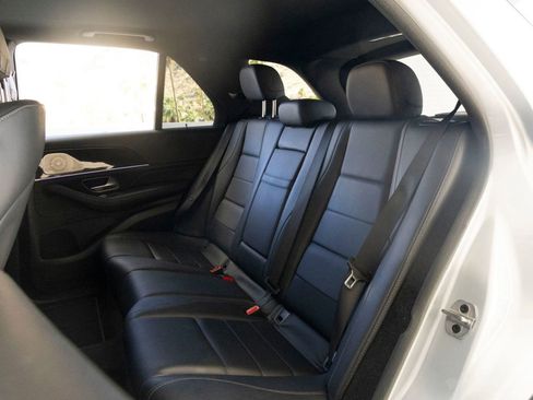 Used 2022 Mercedes-Benz GLE 350 image 19