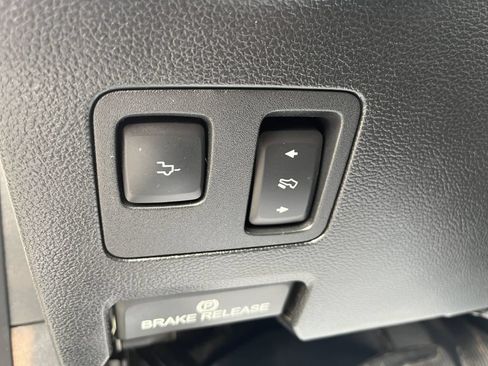 Used 2019 Ford F250 Lariat w/ Lariat Ultimate Package AWD/4WD image 30