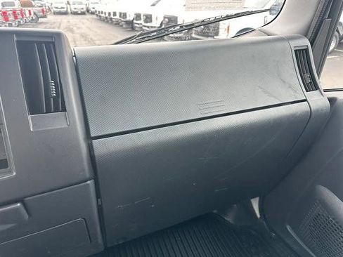 Used 2023 Chevrolet Low Cab Forward 5500XD image 22