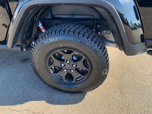 Used 2020 Jeep Gladiator Rubicon image 13