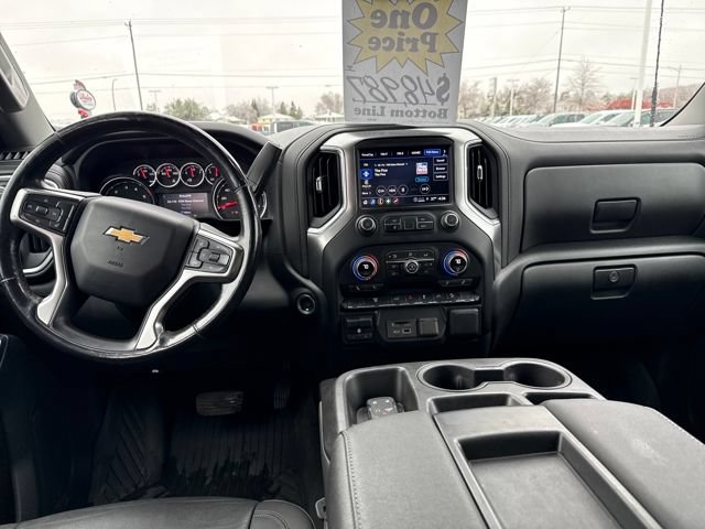 Used 2022 Chevrolet Silverado 3500 LT w/ Convenience Package AWD/4WD image 15