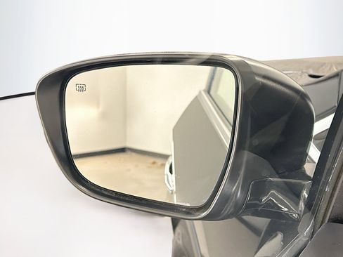 Used 2024 Nissan Murano SV image 16