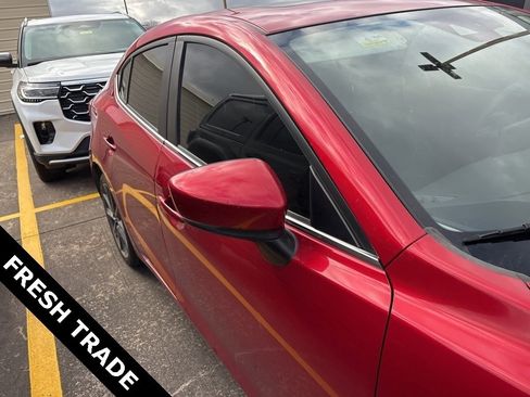 Used 2018 MAZDA MAZDA3 Grand Touring image 5