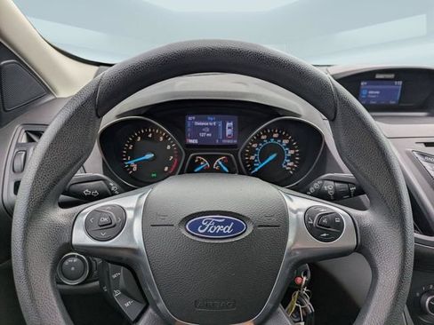 Used 2015 Ford Escape S FWD image 29