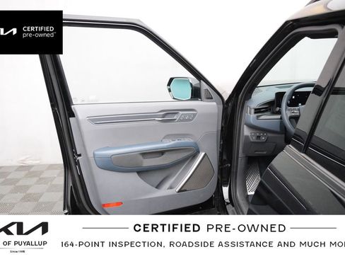 Certified 2024 Kia EV9 GT-Line AWD/4WD image 10