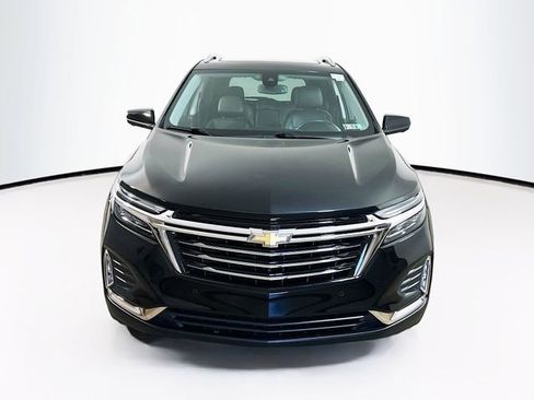 Used 2022 Chevrolet Equinox Premier AWD/4WD image 2