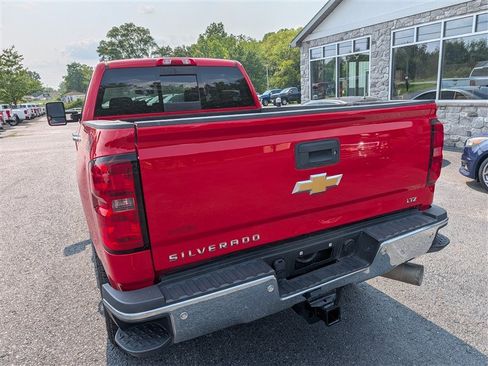 Used 2019 Chevrolet Silverado 2500 LTZ w/ Duramax Plus Package AWD/4WD image 6