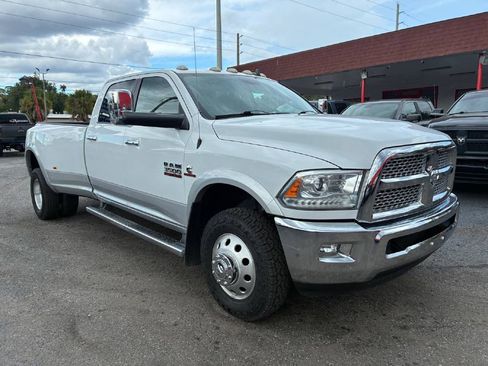 Used 2014 RAM 3500 Laramie w/ Convenience Group image 8