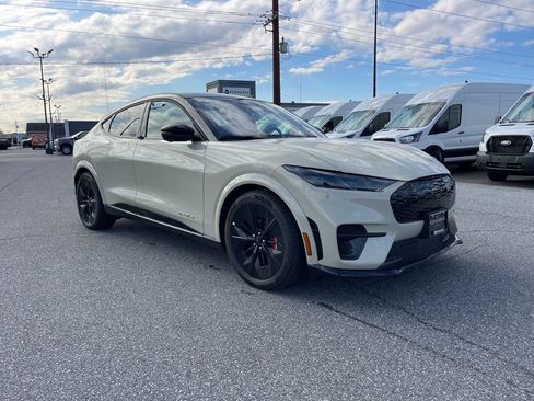 New 2025 Ford Mustang Mach-E GT AWD/4WD image 4