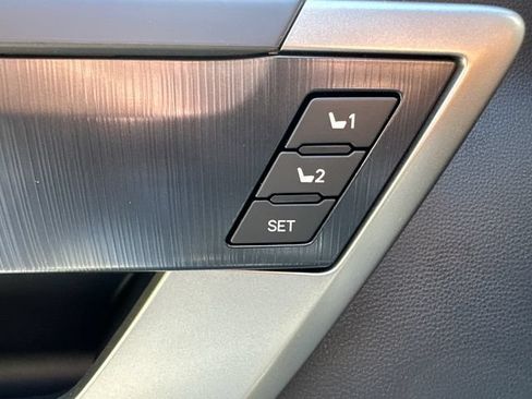New 2026 Toyota Tundra Platinum AWD/4WD image 24