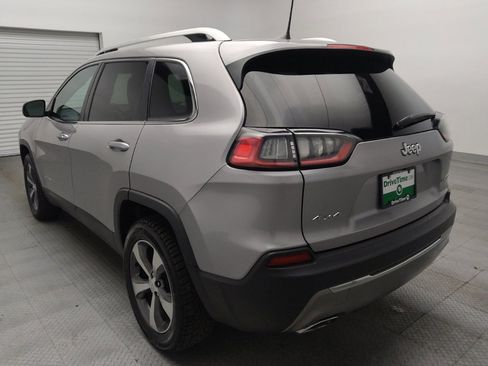 Used 2019 Jeep Cherokee Limited AWD/4WD image 5