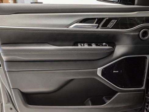 New 2026 Jeep Grand Wagoneer Limited AWD/4WD image 8