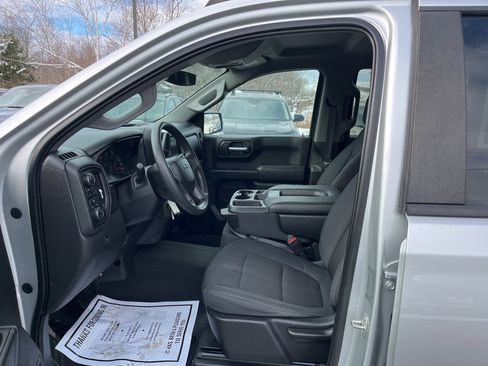 Used 2019 Chevrolet Silverado 1500 Custom Trail Boss w/ Custom Convenience Package image 5