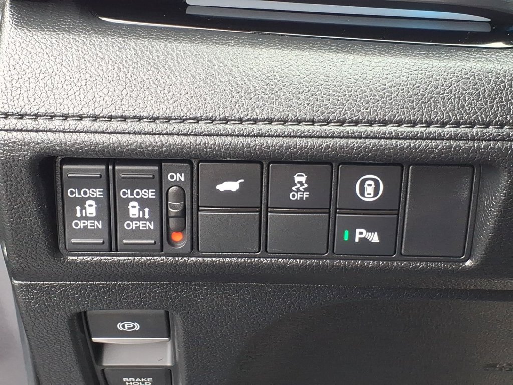 Used 2024 Honda Odyssey Elite image 5