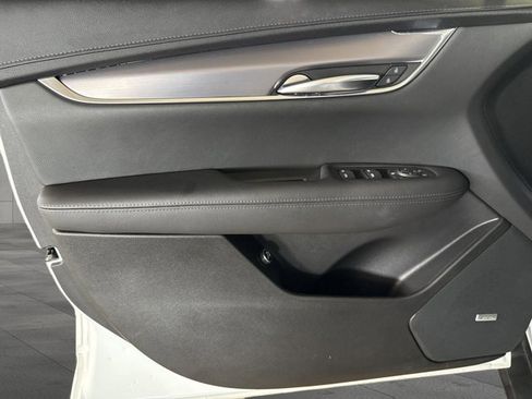 Used 2023 Cadillac XT5 Luxury w/ LPO, Floor Liner Package image 10