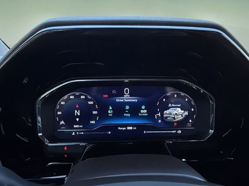 Used 2025 Chevrolet Silverado 1500 LTZ w/ LTZ Premium Package image 15