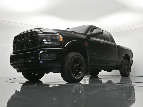 Used 2022 RAM 2500 Limited AWD/4WD image 37