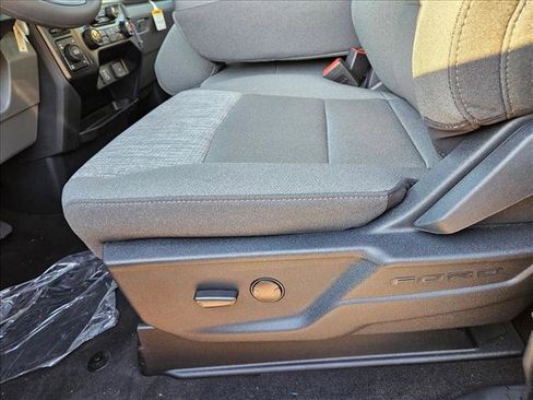 New 2026 Ford F250 XLT w/ FX4 Off-Road Package image 4