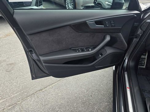 Used 2018 Audi S4 Prestige w/ Prestige Package image 21