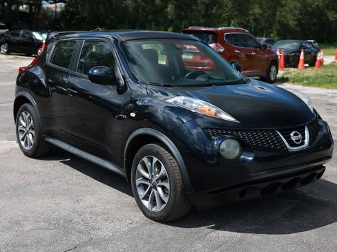 Used 2013 Nissan Juke S w/ Sport Pkg FWD image 15
