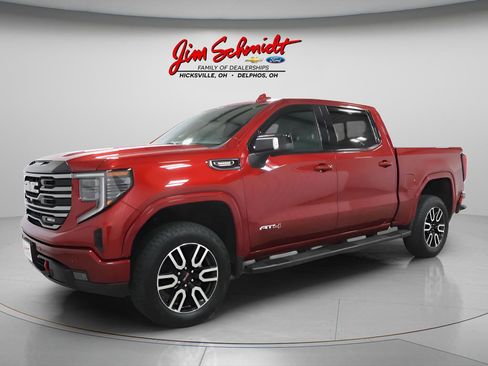 Used 2025 GMC Sierra 1500 AT4 w/ AT4 Preferred Package image 2