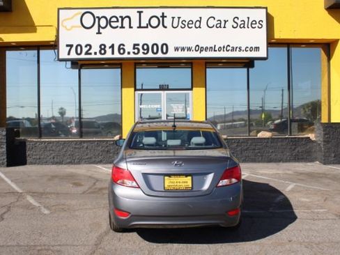 Used 2017 Hyundai Accent SE FWD image 7
