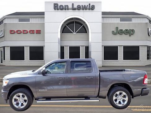 Used 2021 RAM 1500 Big Horn AWD/4WD image 1