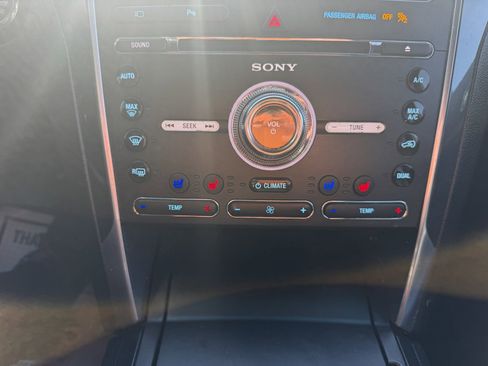 Used 2016 Ford Explorer Sport image 35