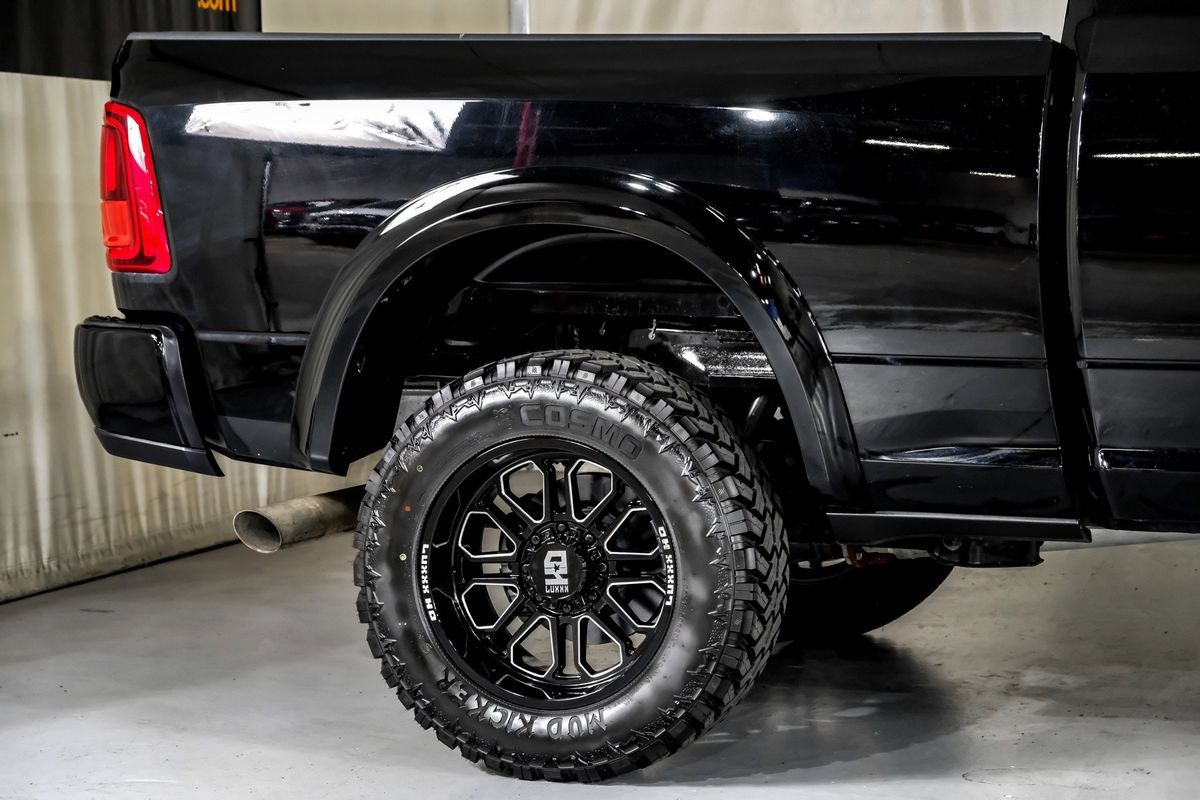 Used 2025 RAM 2500 Laramie AWD/4WD image 7