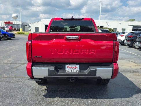 Used 2023 Toyota Tundra Limited w/ Power Package AWD/4WD image 8