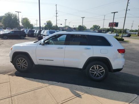 Used 2019 Jeep Grand Cherokee Limited AWD/4WD image 7