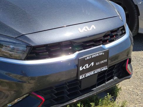 Certified 2023 Kia Forte GT-Line FWD image 5