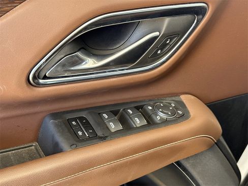 Used 2023 Chevrolet Tahoe High Country image 10