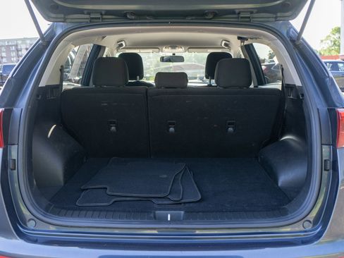 Used 2018 Kia Sportage LX FWD image 9