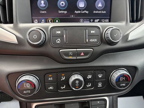 Used 2023 GMC Terrain SLE w/ Driver Convenience Package FWD image 23