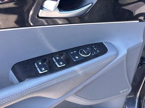 Used 2016 Kia Sorento EX w/ EX Touring Package FWD image 13