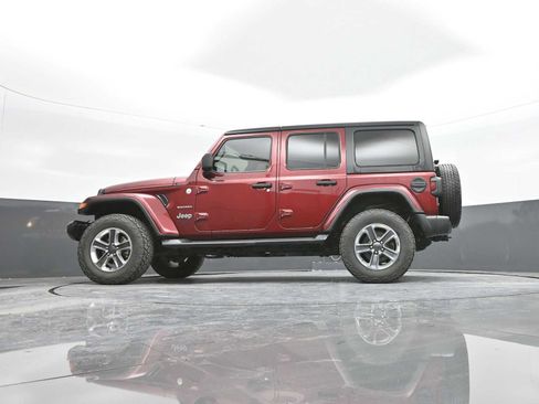 Used 2021 Jeep Wrangler Unlimited Sahara w/ Cold Weather Group image 35
