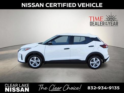 Certified 2025 Nissan Kicks Play S FWD image 5
