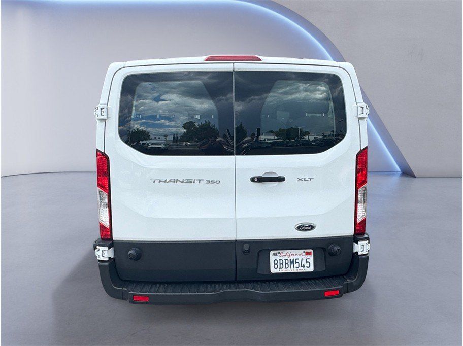 Used 2018 Ford Transit 350 XLT RWD image 5