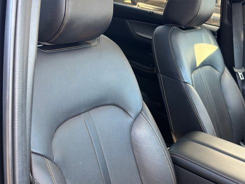 Used 2024 MAZDA CX-90 3.3 Turbo w/ Premium Package image 12