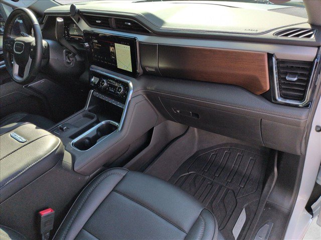 Used 2025 GMC Sierra 3500 Denali w/ Denali Reserve Package AWD/4WD image 21