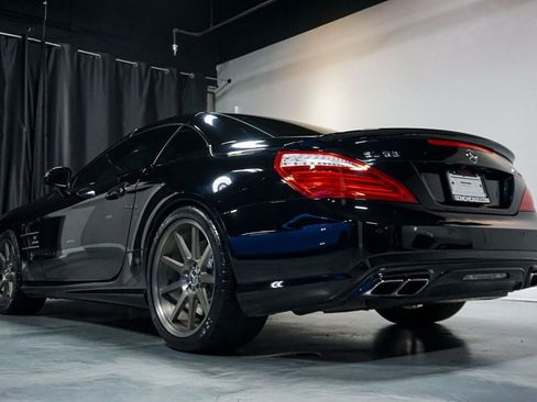 Used 2014 Mercedes-Benz SL 63 AMG image 10