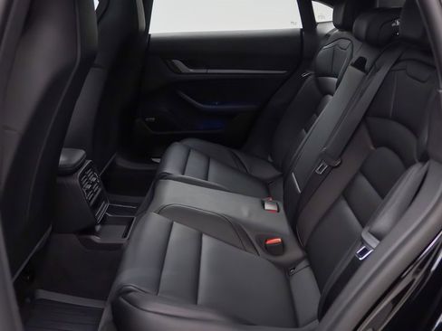 Certified 2025 Porsche Taycan image 19