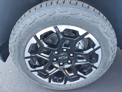 New 2026 Chevrolet Colorado Z71 w/ Technology Package image 14