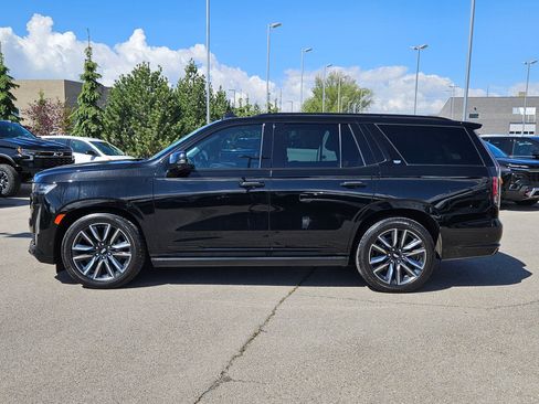 Used 2021 Cadillac Escalade Sport w/ Driver Assist Tech Package AWD/4WD image 9
