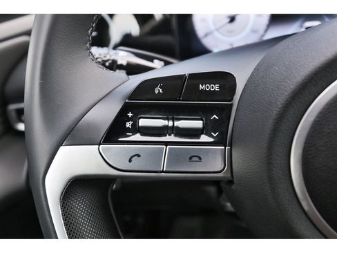 Used 2023 Hyundai Elantra SEL w/ Convenience Package FWD image 17