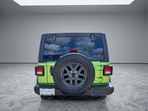 Used 2025 Jeep Wrangler Unlimited Sport AWD/4WD image 6